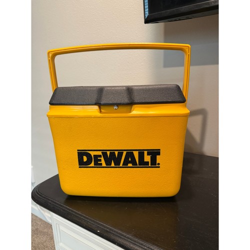 Vtg dewalt rubbermaid vintage - dewalt,